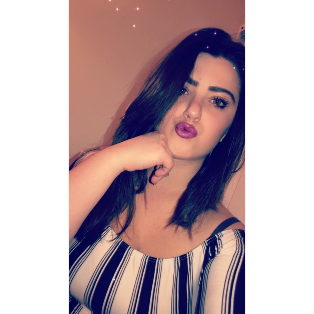 Meet your Posher, Lexi